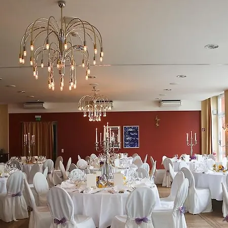 Daemeritzseehotel Hotel