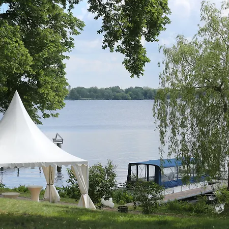 Отель Daemeritzseehotel