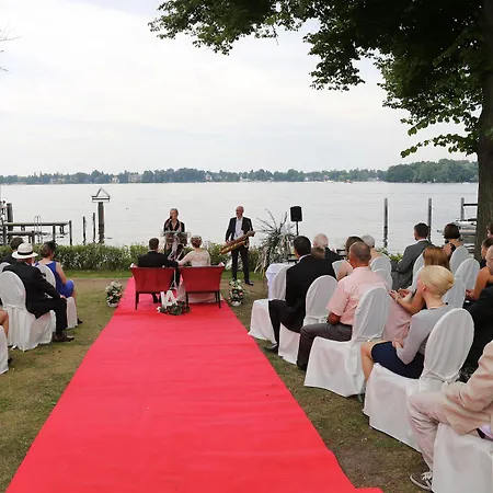 Отель Daemeritzseehotel 4*