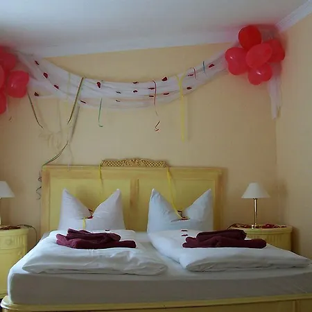 Daemeritzseehotel Отель